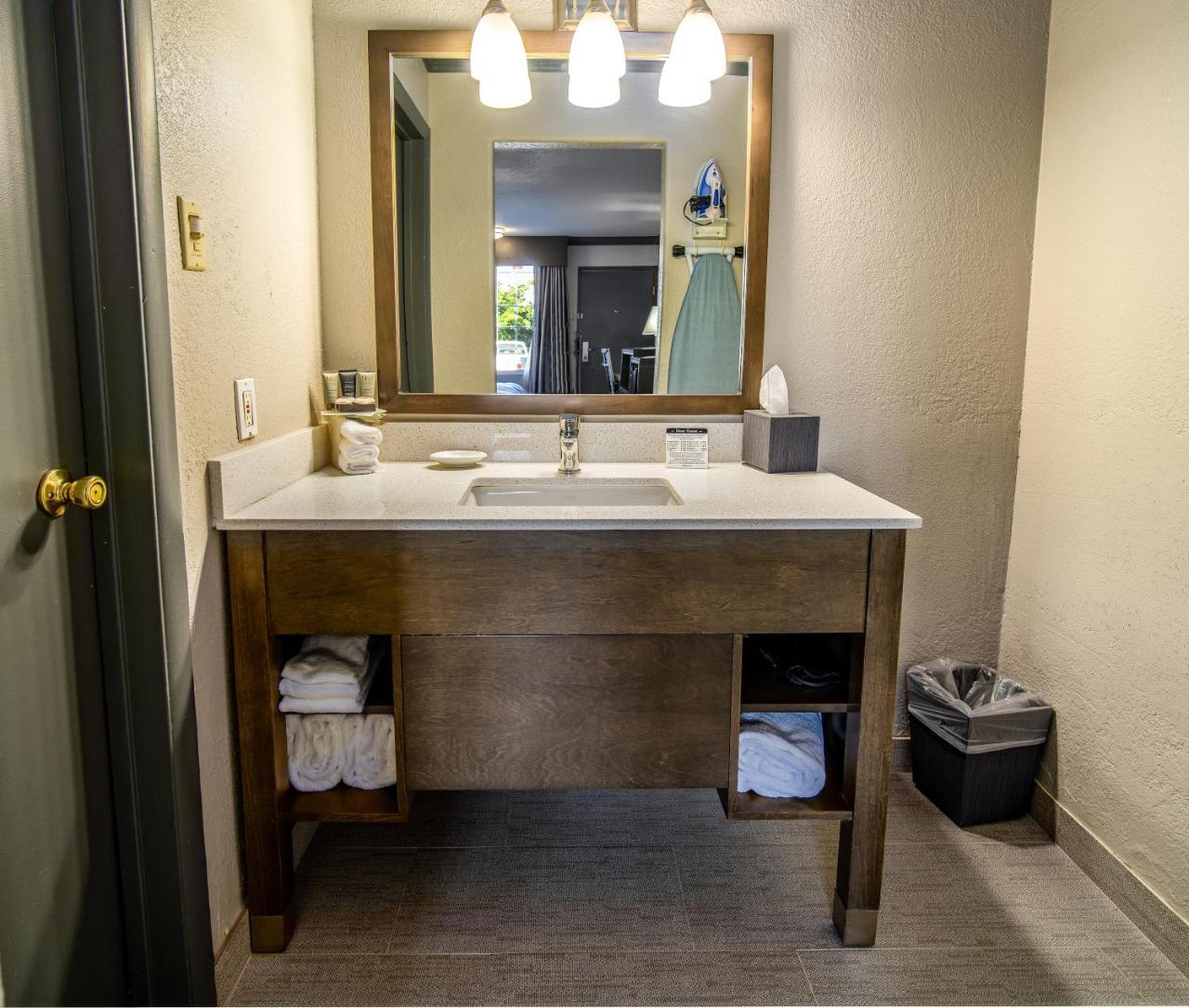 Willow Tree Inn Los Angeles- Near Stub Hub Center Compton Extérieur photo